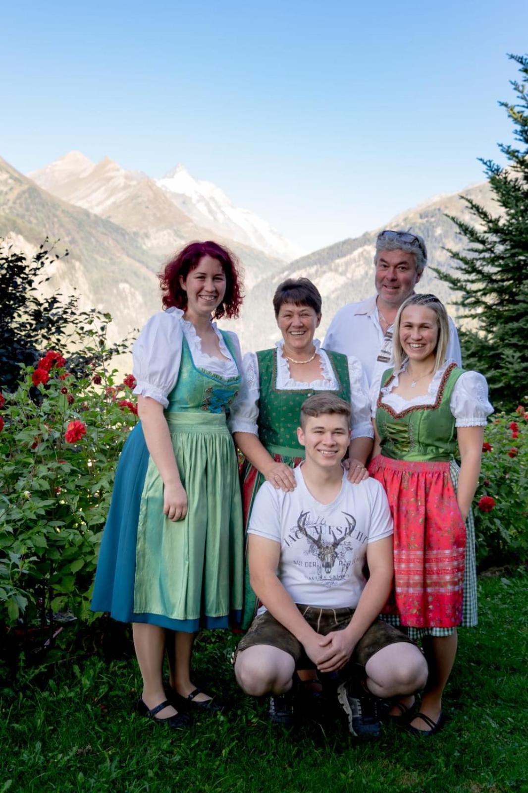 Familienpension Gletscherblick Heiligenblut Exteriör bild